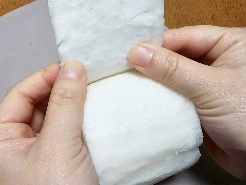 วิธีปอกเปลือกหัวไชเท้าอย่างรวดเร็ว? ชาวเน็ตญี่ปุ่นแชร์เคล็ดลับง่ายๆ ที่ช่วยให้ลอกเปลือกออกมาได้เป็นแผ่นอย่างง่ายดาย